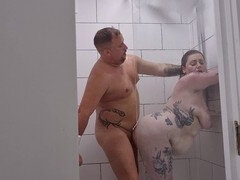 Badkamer, Mooie dikke vrouwen, Mooi, Pijpbeurt, Fetisj, Masturbatie, Douche, Tatoeage