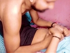 18 jahre, In den arsch, Aus dem arsch in den mund, Tante, Blasen, Indisch, Muschi, Uniform