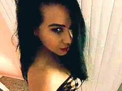 Brunette brune, Fille latino, Lingerie, Mère que j'aimerais baiser, Pute