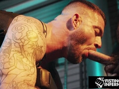 Enthousiasteling, Auditie, Bondage discipline sadomasochisme, Vuisten, Harig