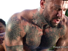 Anal, Sucer une bite, Brunette brune, Queue, Hard, Hd, Lécher le sphincter, Tatouage