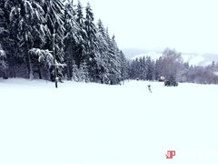 Arsch, Tschechisch, Europäisch, Handjob, Muschi, Hintern versohlen, Tätowierung, Flotter dreier