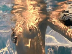 18, お尻, デカパイ, フェティッシュ, Hd, 一人, ティーン, 水中