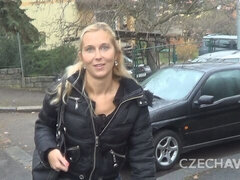 Mooi, Grote kont, Blond, Hondjeshouding, Handbeurt, Huisgemaakt, Onschuldig, Gezichtspunt