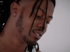 Cute Coed Blake Seduces Her Roommates Boyfriend