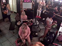 Nana, Club, Se déshabiller, Voyeur