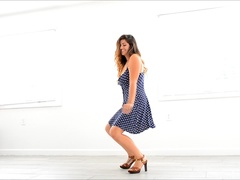 Anal, Penetracion con dedos, Tacones, Masturbación, Orgasmo, Solo, Juguetes, Bajo la falda