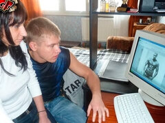 Blasen, Gehörnter ehemann, Hundestellung, Fetisch, Natürlichen titten, Russisch, Dürr, Jungendliche (18+)