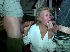 Rubia, Mamada, Loco, Sexo duro, Maduro, Coño, Trio, Tetas