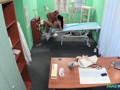 Arsch, Blasen, Spermaladung, Arzt, Massage, Krankenschwester, Muschi, Uniform