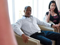 お尻, ブロンド, フェラチオ, バック, 手コキする, キス, パンティ, 三人