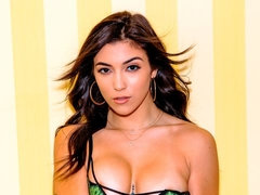 Arsch, Blasen, Braunhaarige, Geschnappt, Fingern, Riesig, Latina, Jungendliche (18+)