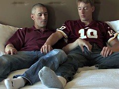 Army cadets sixtynining before masturbating