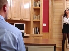 Большой член, Брюнетки, Измена, Рогоносцы, Сперма во рту, Глубокая глотка, В офисе, Секретарша