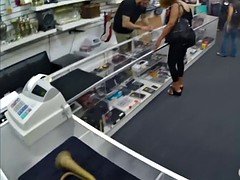 Bubble butt babe railed by pawn keeper at the pawnshop
