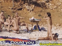 Amateur, Chica, Playa, Tetona, Divertido, Sexo duro, Público, Montar