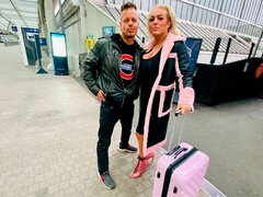 デカチン, デカパイ, ビッチ, ブロンド, イギリス人, 巨乳な, バック, 軟体