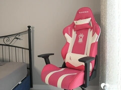 Tattooed blond hair babe penetrates herself with a dildo