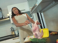 Enthousiasteling, Anaal, Kont, Grote lul, Grote mammen, Sperma, Hondjeshouding, Kut duiken