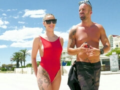 Plage, Bikini, Exhib, De plein air, Public, Softcore, Espagnole, Tatouage