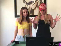 Compilación, Mamá, Adolescente