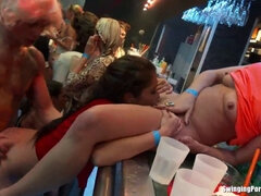 Nana, Club, Groupe, Hard, Orgie, Fête, Actrice du porno, Fils