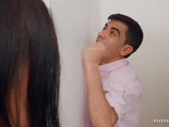 Anal, Gros cul, Grosse bite, Gros seins, Brunette brune, Rondelette, Seins naturels, Nénés