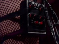 In den arsch, Fesselspiele, Elektrisch, Weibliche domination, Erniedrigung, Latex, Muschi, Sklave