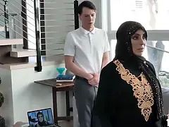 Большая жопа, Большой член, Большие сиськи, Глубокая глотка, Лизание, Милф, Чудовищные размеры, Бритые