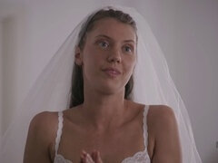 Braut, Betrug, Sperma im mund, Fingern, Zierlich, Taboo, Titten, Hochzeit