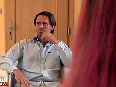 Grote lul, Bedriegen, Sperma shot, Sperma in gezicht, Man, Indisch, Rijpe lesbienne, Kut duiken