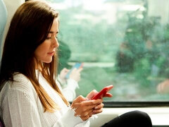 Amateur, Sucer une bite, Seins naturels, Pénis, Chatte, Maigrichonne, Adolescente, Nénés