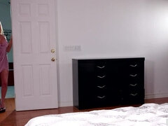 Измена, Сидя на лице, Лесбиянка, Лизание, Милф, Оргазм, Киски, Бритые