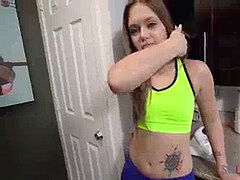 Gros seins, Sucer une bite, Brunette brune, Perverse, Adolescente