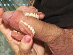 Amateur, Gros seins, Faciale, Famille, Mamie, Poilue, Mature, Branlette espagnole
