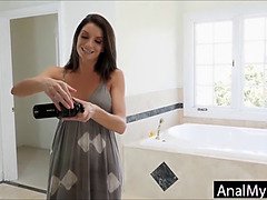 Nosy son discovers about moms buttfuck camshow