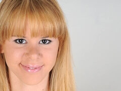 Grosser schwanz, Grosse titten, Blondine, Blasen, Handjob, Lecken, Dürr, Jungendliche (18+)
