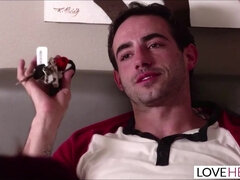 Большая жопа, Большие сиськи, Брат, Брюнетки, Грудастые, В машине, Семяизвержение, Натуральные сиськи