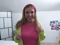 Culo, Culo grande, Rubia, Mamada, Rostro sentado, Sexo duro, Flaco, Trio