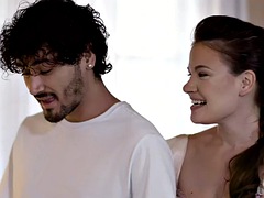 Tetas grandes, Erótico, Fetiche, Ffm, Madres para coger, Tabú, Tatuaje, Trio