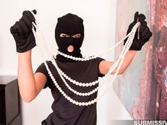 Kont, Pijpbeurt, Gebondenheid, Bruinharig, Gevangen, Hardcore, Geschoren, Tiener