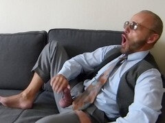 After work solo male Urjabl gets his kicks with a foot fetish