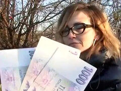 Grosse titten, Blondine, Brille, Handjob, Milf, Geld, Pov, Rasiert