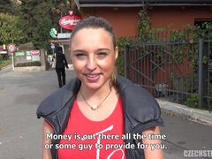 Rondborstig, Tsjechisch, Natuurlijke tieten, Buiten, Gezichtspunt, Zwanger, Realiteit, Tieten likken