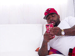 Большой член, Черные, Минет, Брюнетки, Огромный член, Поцелуи, Чудовищные размеры, Сосущие