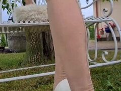 Wanilianna's Golden Shower & Squirting in Garden - Homemade MILF Outdoor Fun