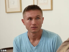 Жопа, Большие сиськи, Семья, Огромные размеры, Зрелые, Зрелые и анал, Мамочка, Табу