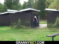 Schönheit, Grosse titten, Blondine, Geile alte tussi, Kehlenfick, Masturbation, Reif, Milf