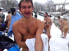 Amateur, Homme nu et filles habillées, Exhib, Groupe, Public, Maigrichonne