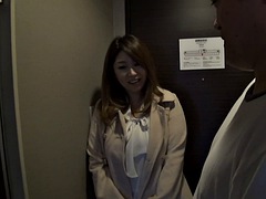 Asiático, Tetas grandes, Mamada, Vestidas, Corrida, Corridas, Peludo, Hotel